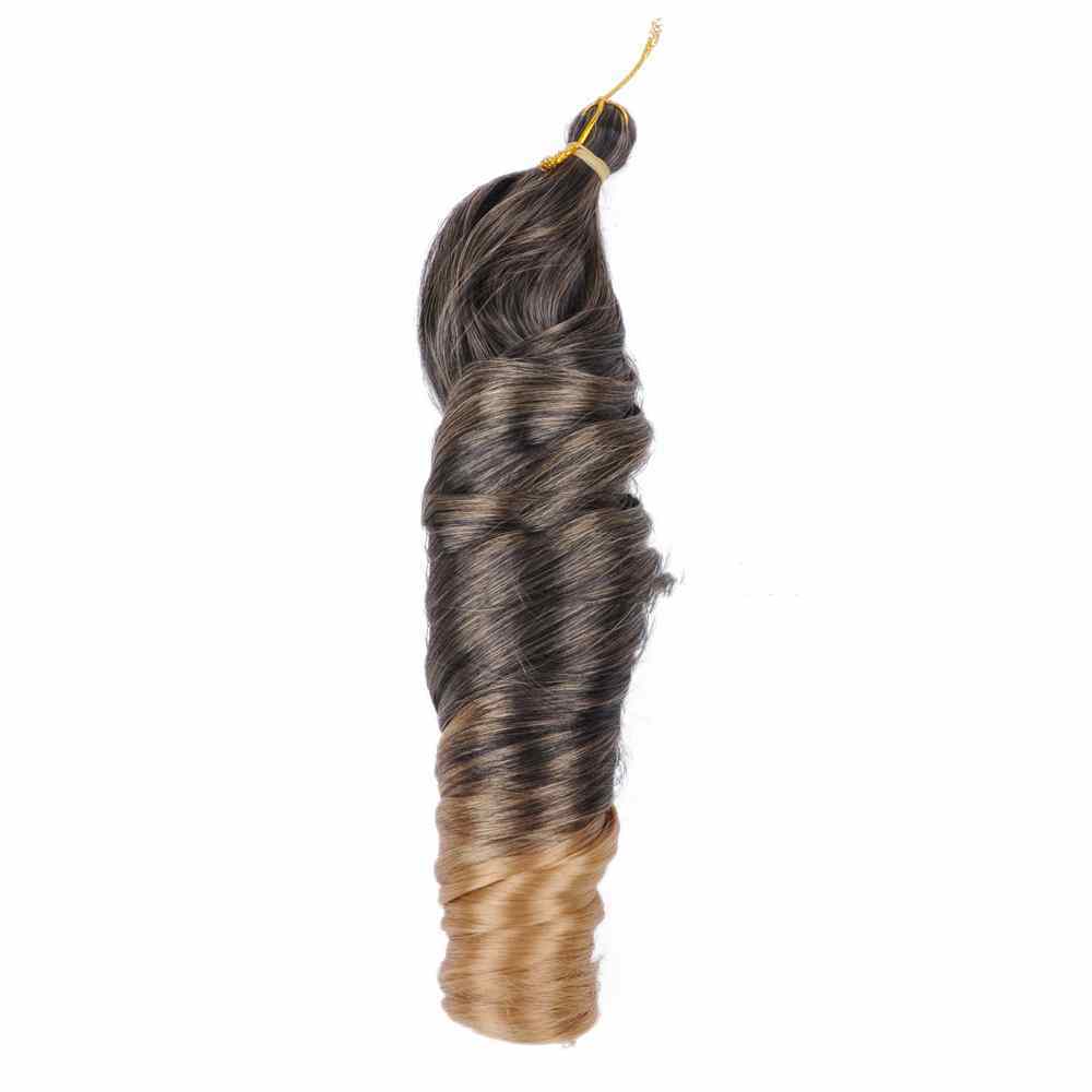 Long and Voluminous Women's Wig